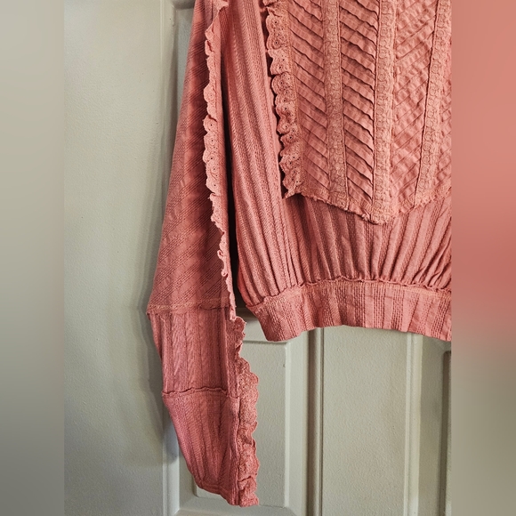*HP* Free People Romance More Top In Lighest Rose Size XS NWT - Picture 4 of 5